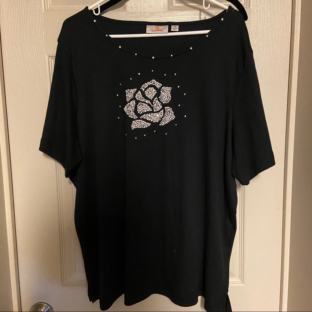 Quacker Factory Black Long Sleeve Studded Rose Shirt! Size 2XL!
